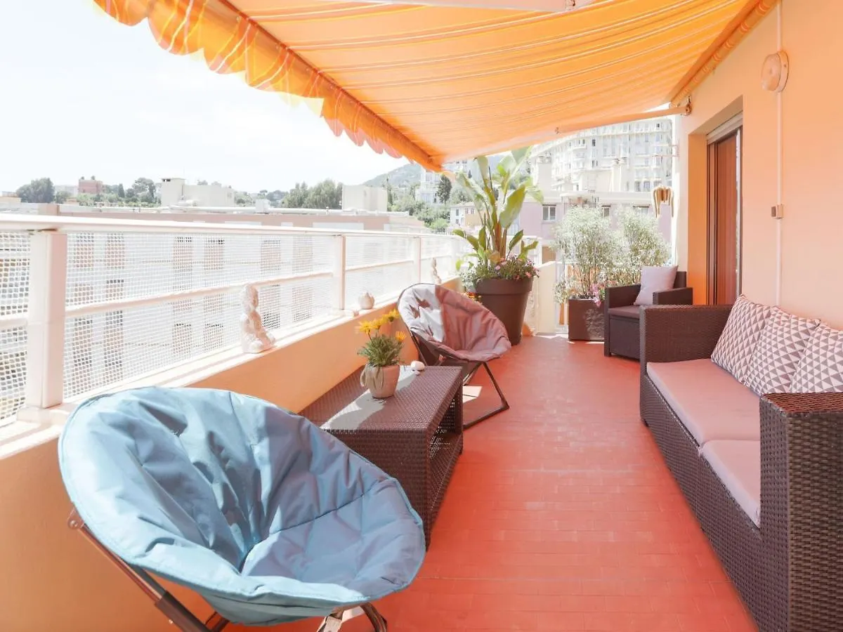 Serene Apartment In Top Location In Menton Near Sea