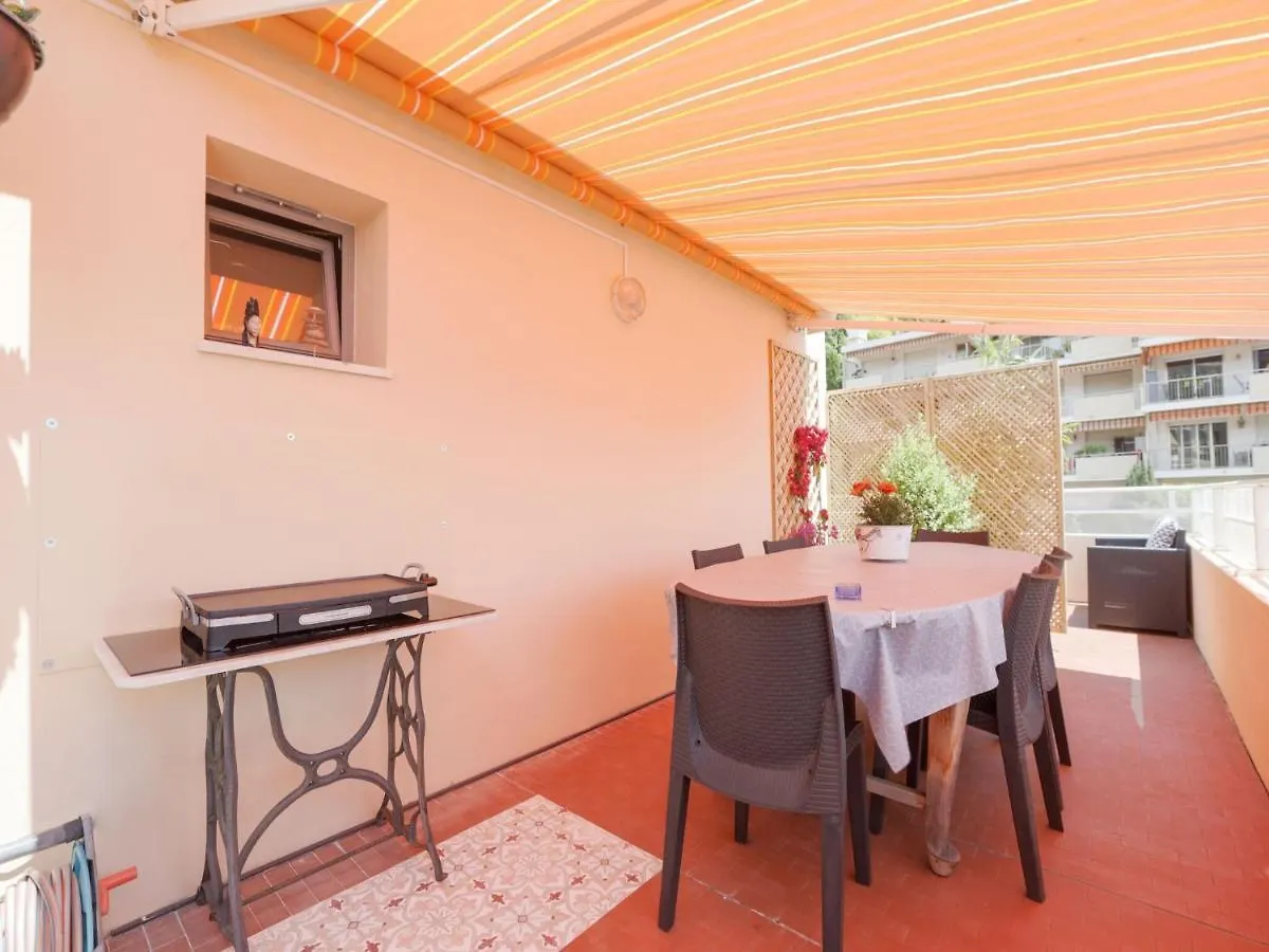 Serene Apartment In Top Location In Menton Near Sea France